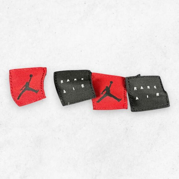 Air Jordan 1 Retro High Rare Air Black Red 332550-012 Men 11.5 Velcro Patches main image 6